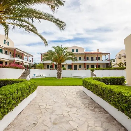 Acroyali House