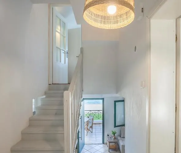 Tatil Evi Acroyali House *