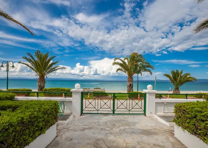 Acroyali House Pefkochori