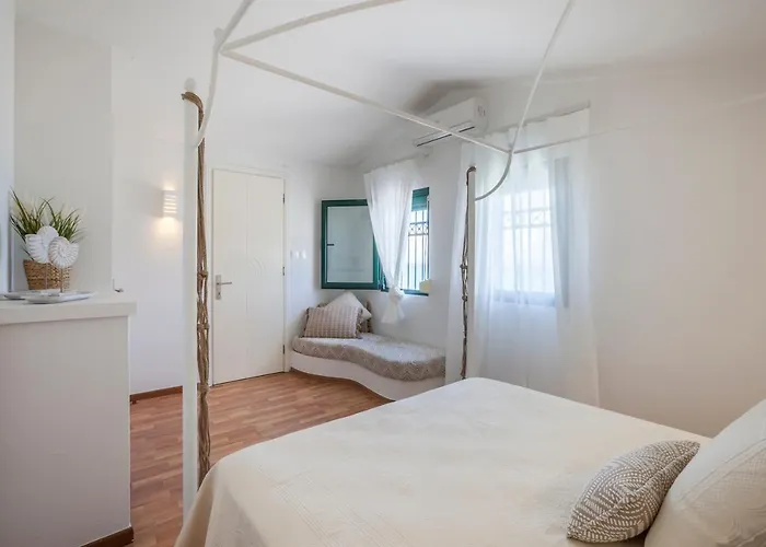 Tatil Evi Acroyali House *