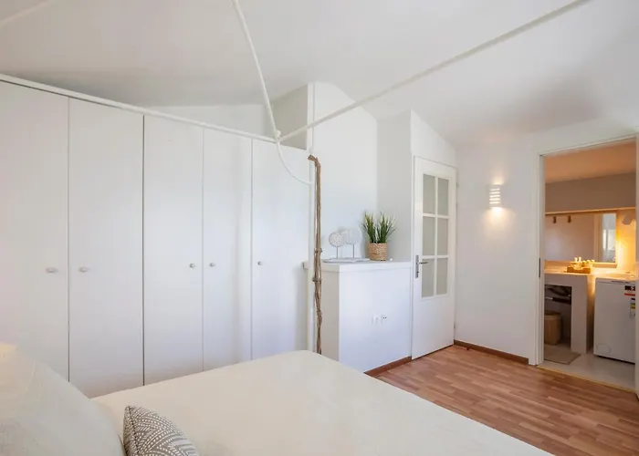 Acroyali House Tatil Evi