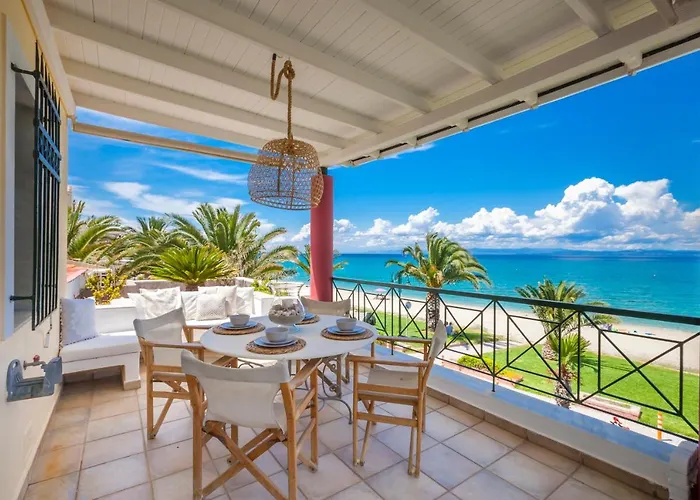 Acroyali House Pefkochori